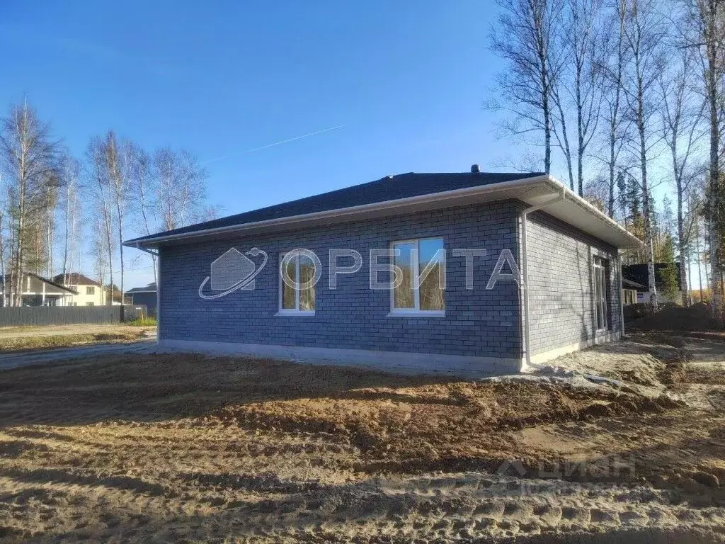 Дом в Тюменская область, Нижнетавдинский район, с. Тюнево  (115 м) - Фото 1