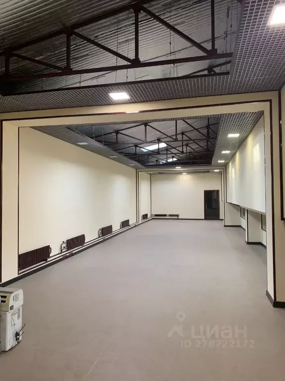 Помещение свободного назначения в Самарская область, Тольятти ... - Фото 0