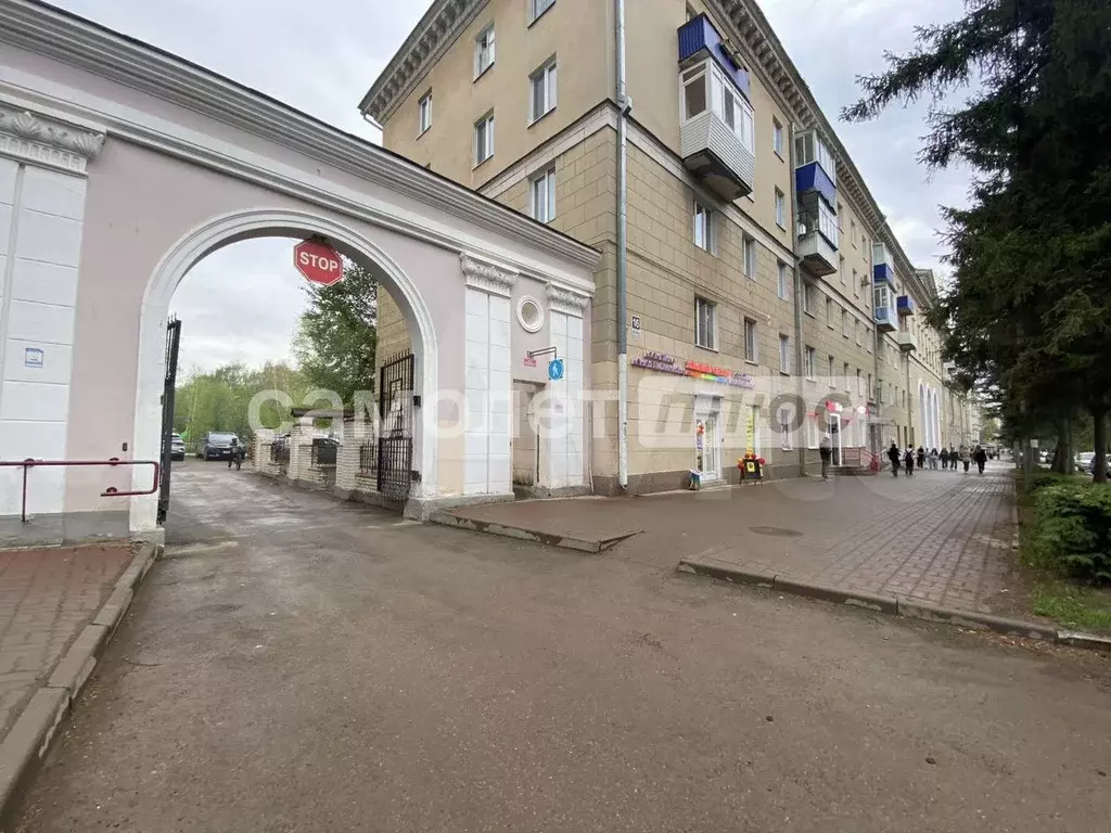 3-к. квартира, 77 м, 4/5 эт. - Фото 0