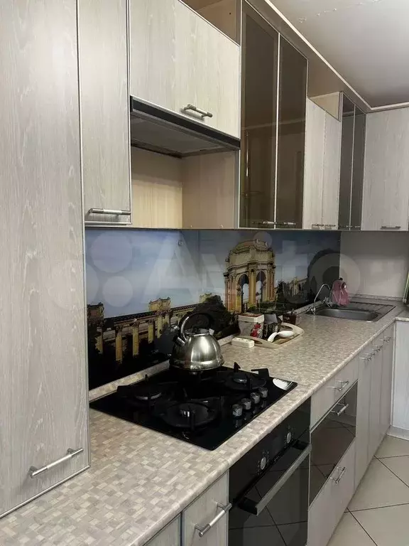2-к. квартира, 65 м, 3/9 эт. - Фото 0