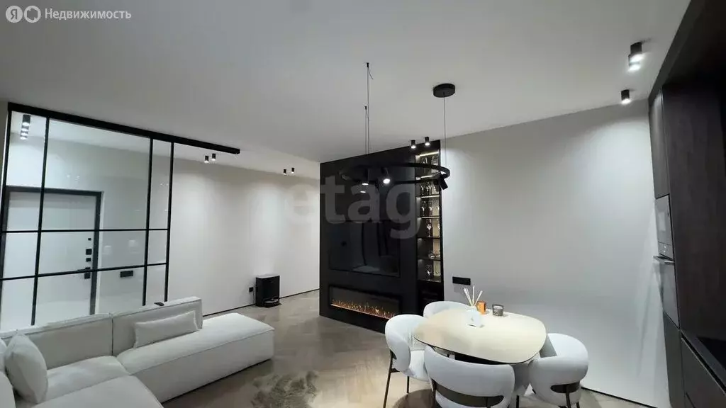 2-комнатная квартира: Махачкала, Газпромная улица, 15к4 (85 м) - Фото 1