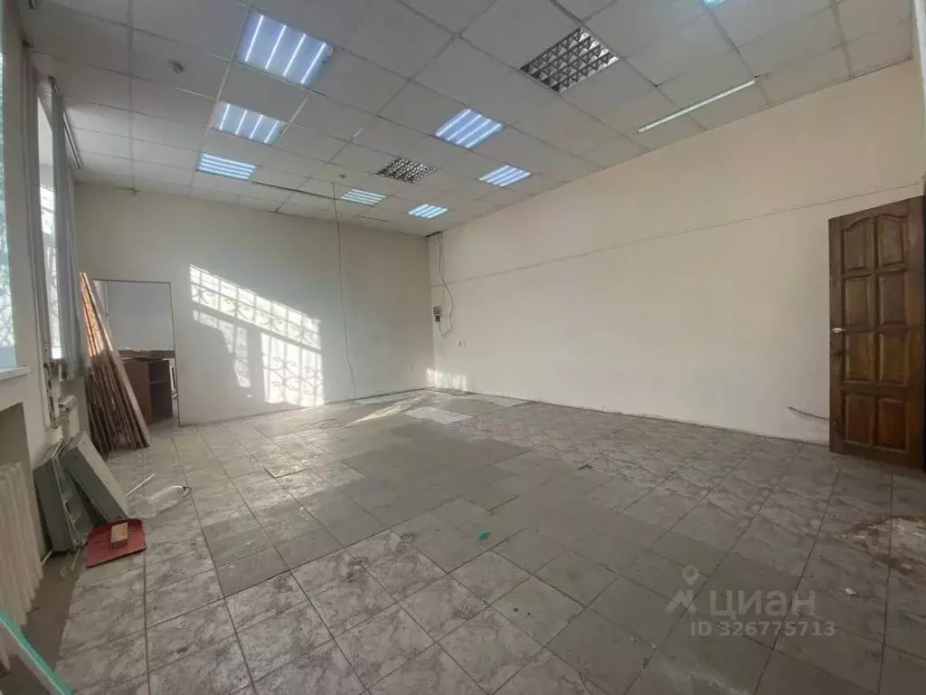 Помещение свободного назначения в Самарская область, Самара Теннисная ... - Фото 1