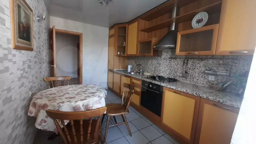 3-к. квартира, 80 м, 3/10 эт. - Фото 1