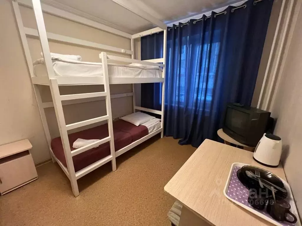 Комната Красноярский край, Красноярск Взлетка мкр, ул. Батурина, 20 - Фото 2