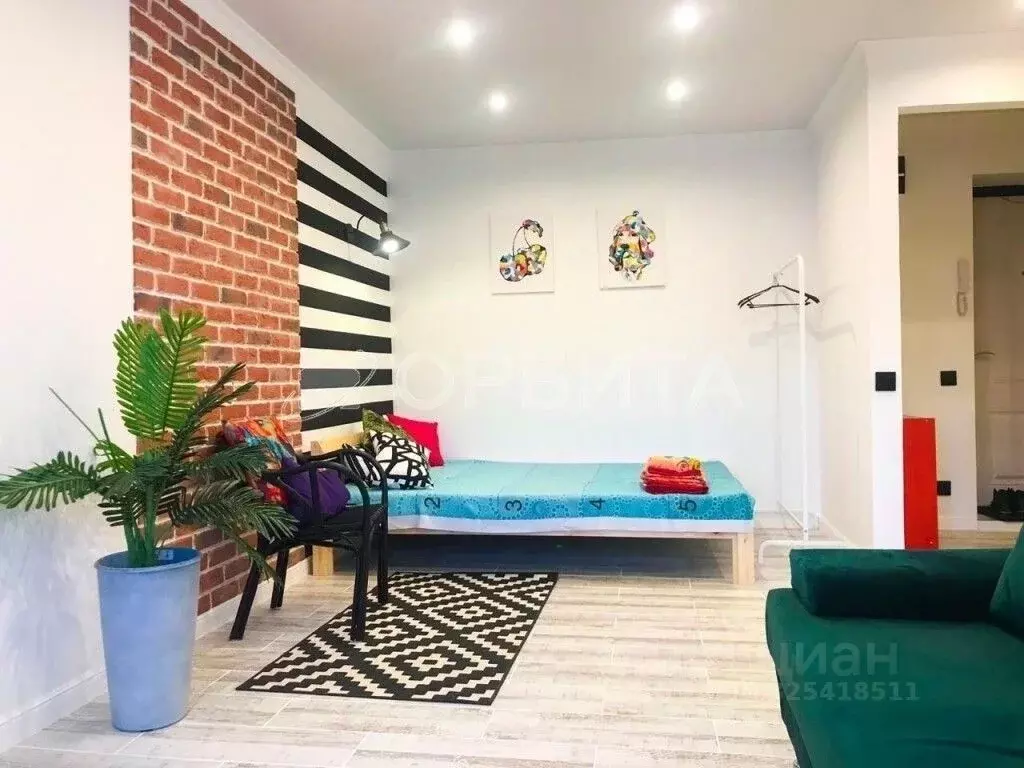 1-к кв. Тюменская область, Тюмень ул. Республики, 158 (28.4 м) - Фото 1