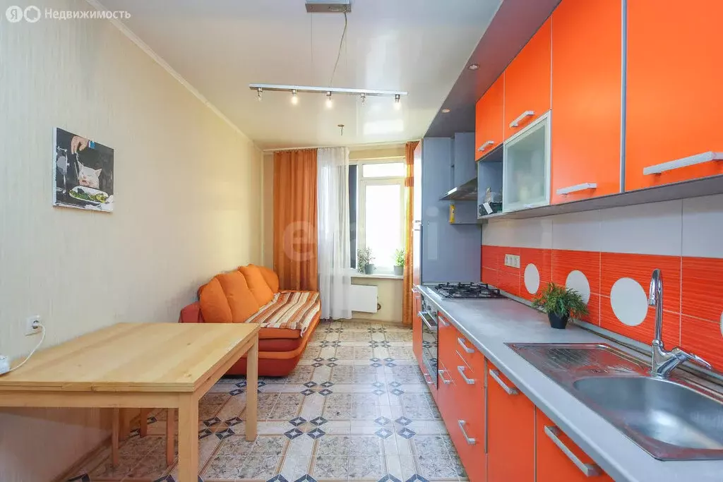 1-комнатная квартира: Омск, проспект Комарова, 17к2 (42.9 м) - Фото 1