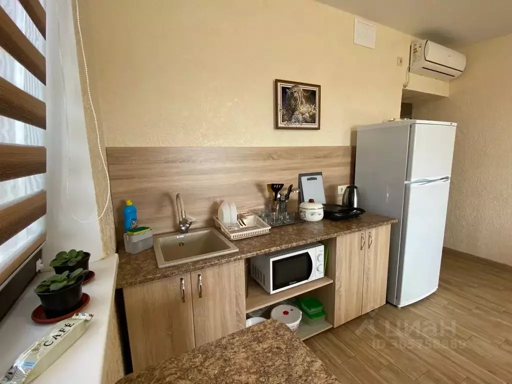 Комната Крым, Сакский район, Молочненское с/пос, с. Витино - Фото 1