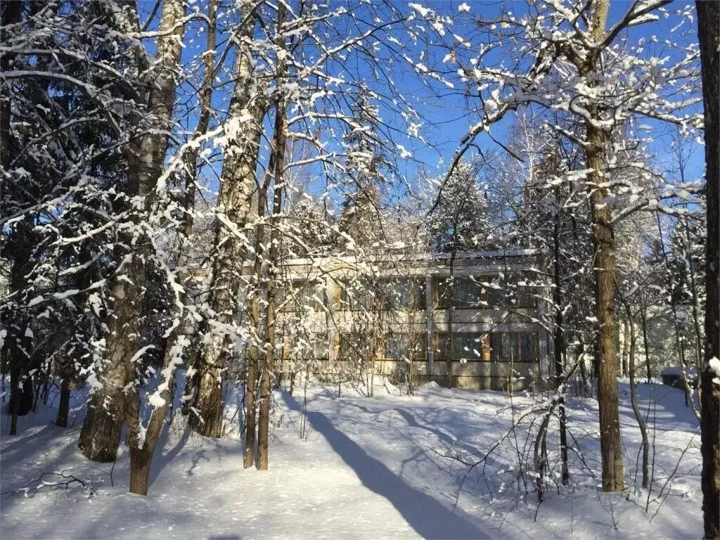 Комната Московская область, Звенигород Одинцовский городской округ, ... - Фото 0