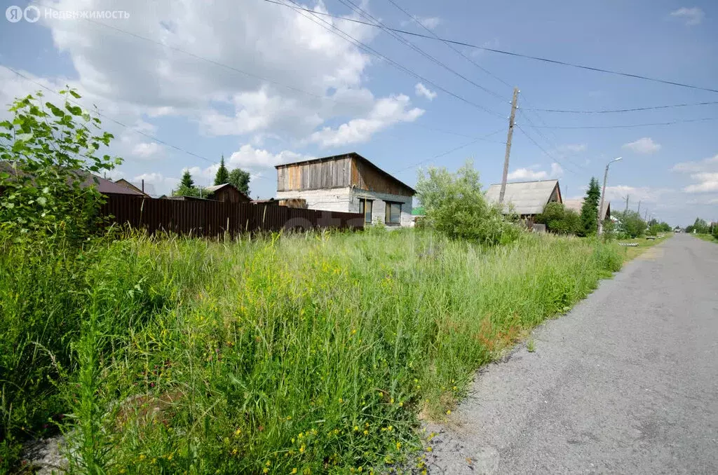 Дом в Тюменская область, Омутинский муниципальный округ, деревня ... - Фото 2