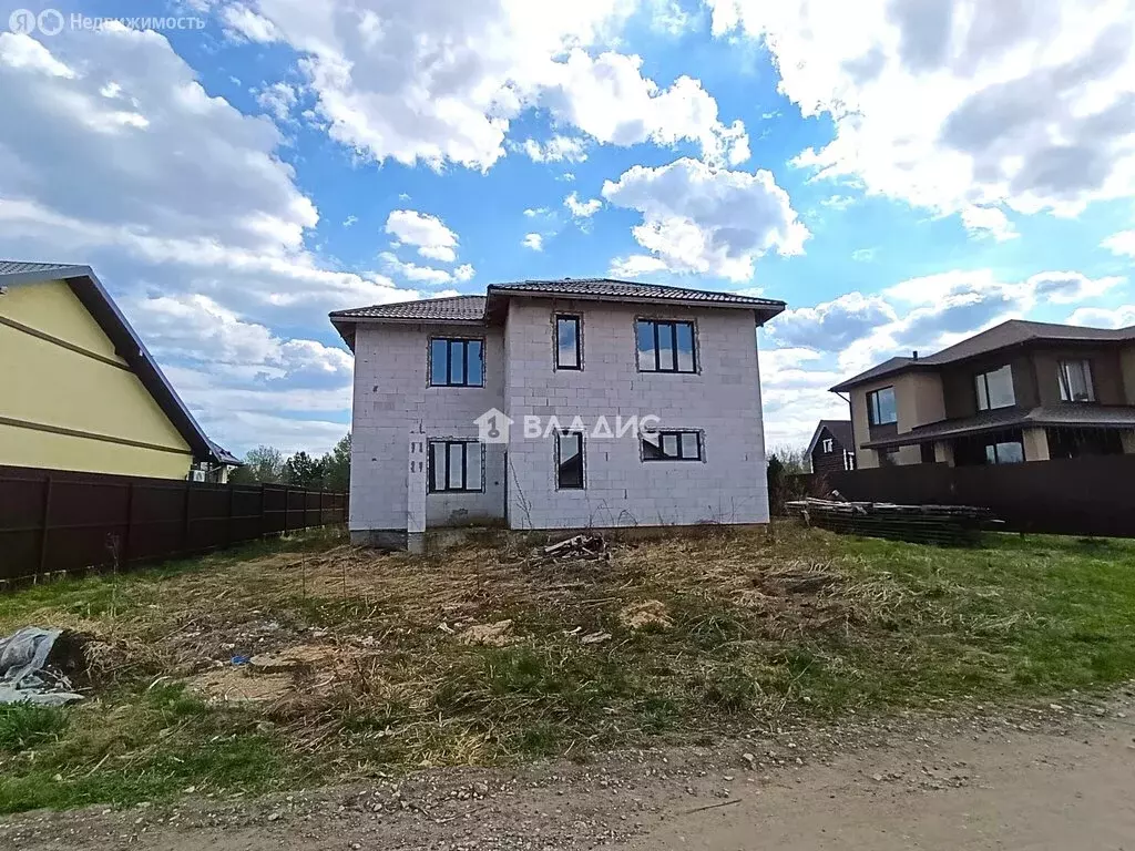 Дом в посёлок Боголюбово, Сосновая улица, 20 (223 м) - Фото 1