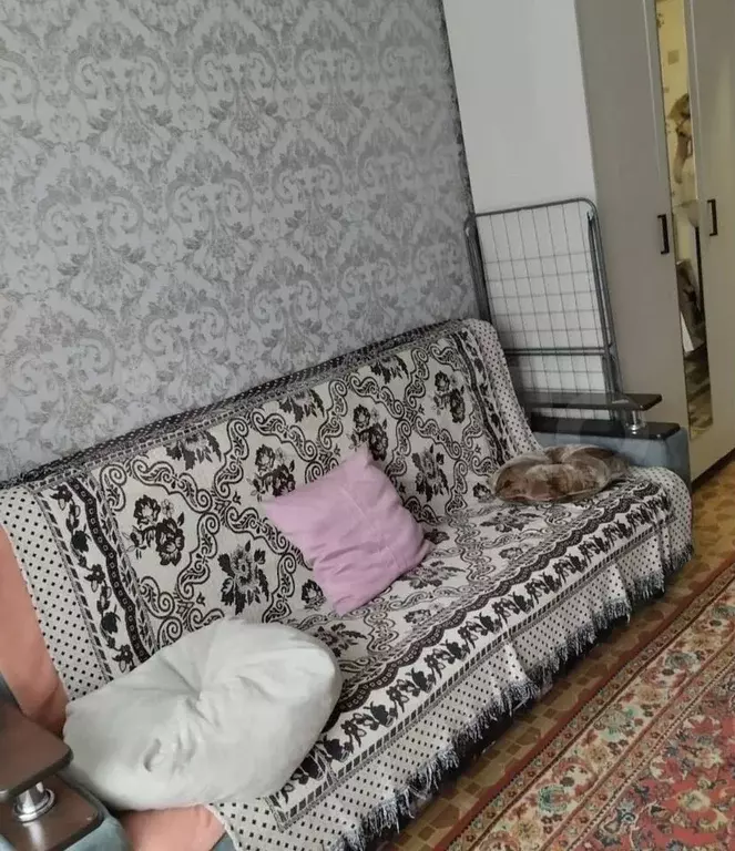 Комната 13 м в 1-к., 1/5 эт. - Фото 0