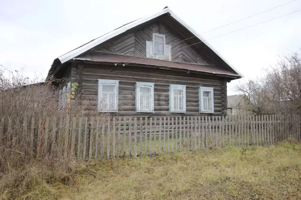Дом в Вологодская область, Шекснинский район, Сиземское с/пос, д. ... - Фото 1