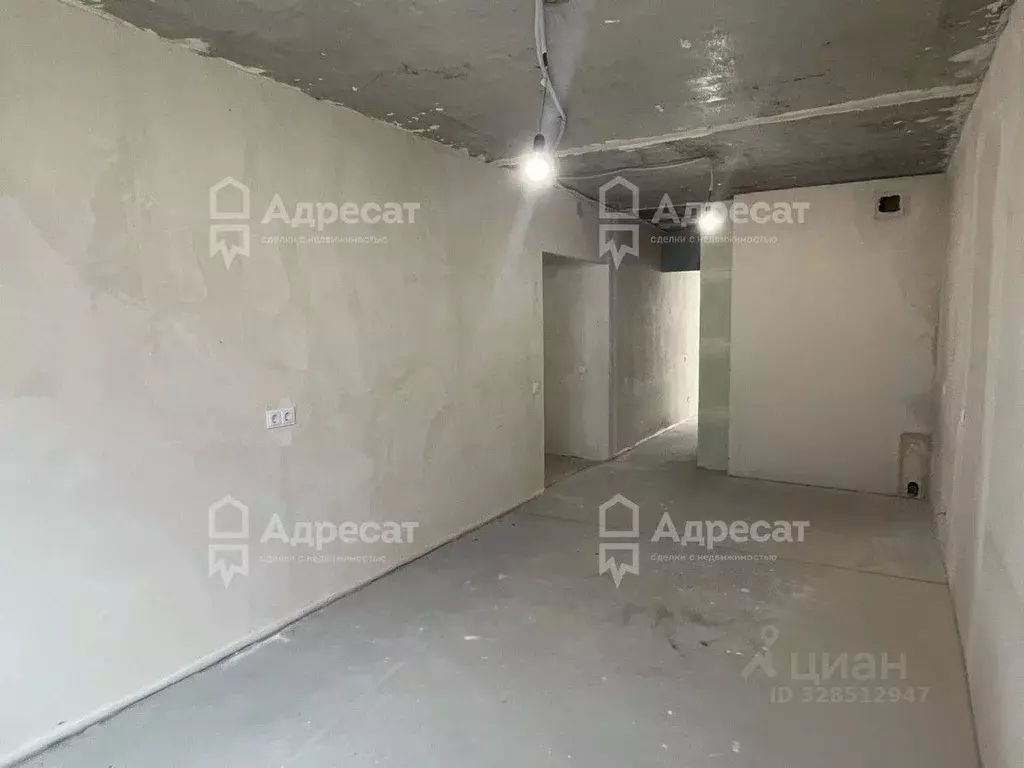 3-к кв. Волгоградская область, Волгоград ул. Гаря Хохолова, 8 (78.8 м) - Фото 2