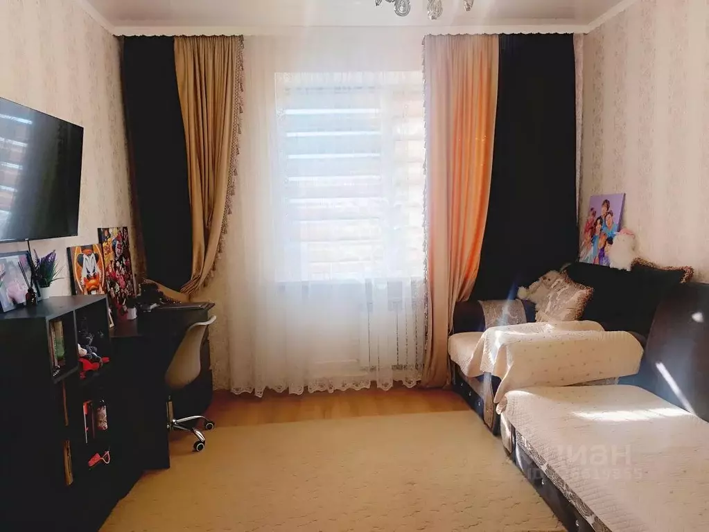 2-к кв. Адыгея, Тахтамукайский район, Энем пгт Октябрьская ул., 53/1к5 ... - Фото 2