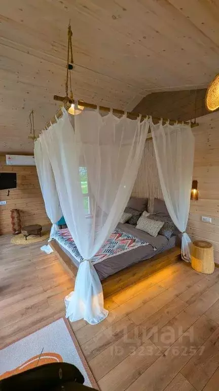 Дом в Алтай, Чемальский район, с. Анос Центральная ул., 120 (54 м) - Фото 1