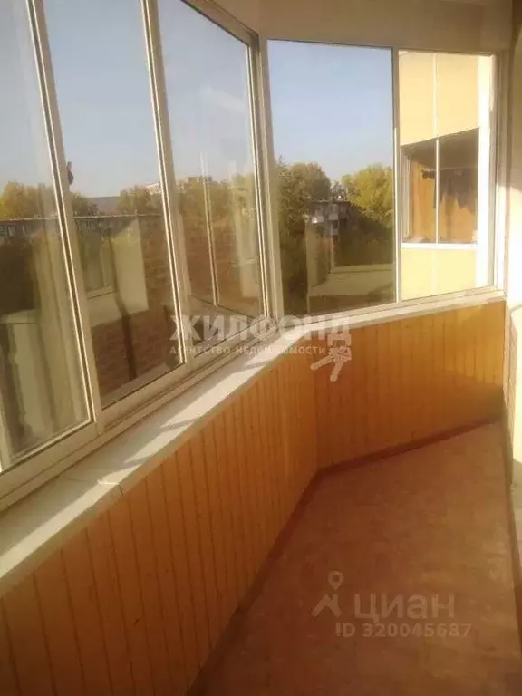 1-к кв. Новосибирская область, Новосибирск Новогодняя ул., 28/1 (33.0 ... - Фото 0