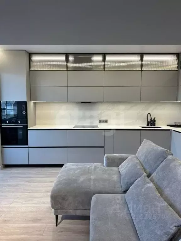 3-к кв. Приморский край, Владивосток ул. Жигура, 8 (90.0 м) - Фото 1