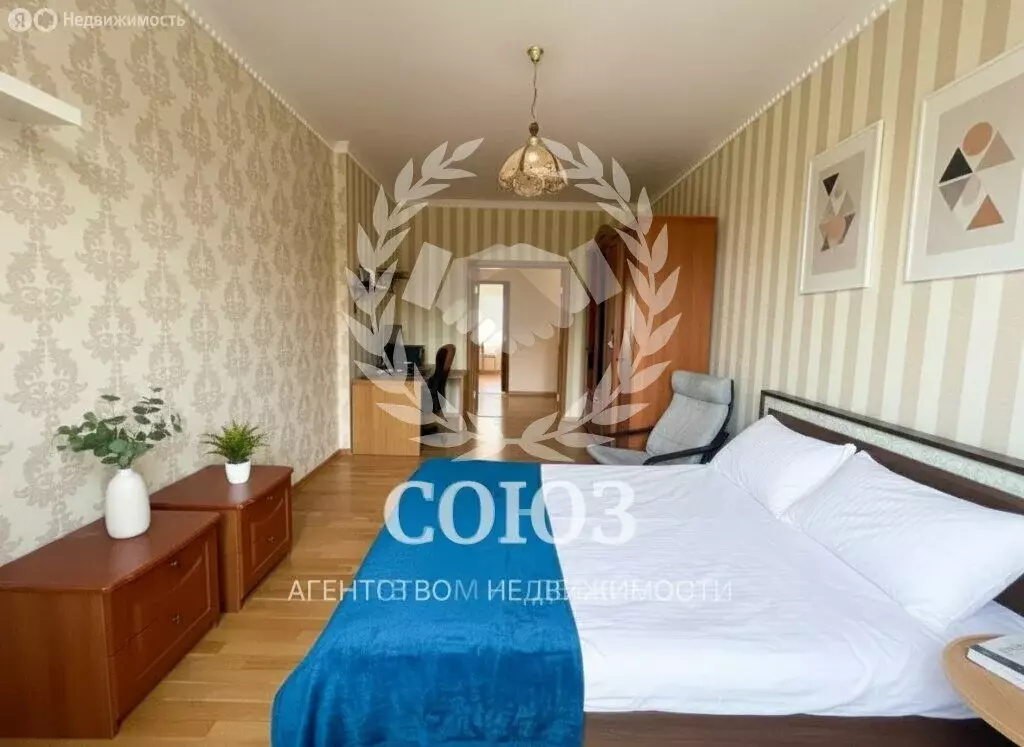 2-комнатная квартира: Обнинск, проспект Ленина, 139 (70.9 м) - Фото 1