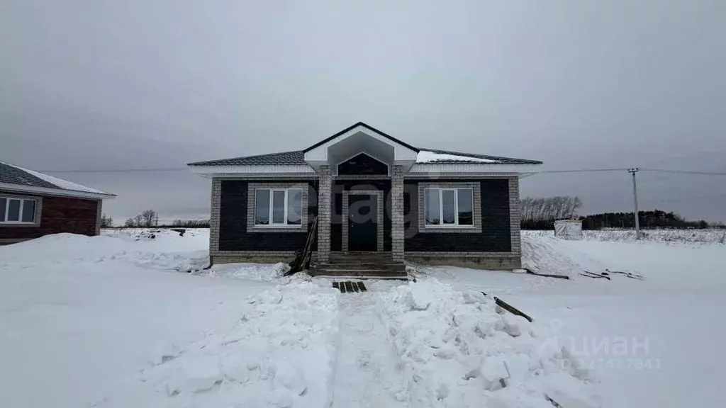 Дом в Башкортостан, Уфа городской округ, с. Нагаево пер. Мозаичный ... - Фото 1