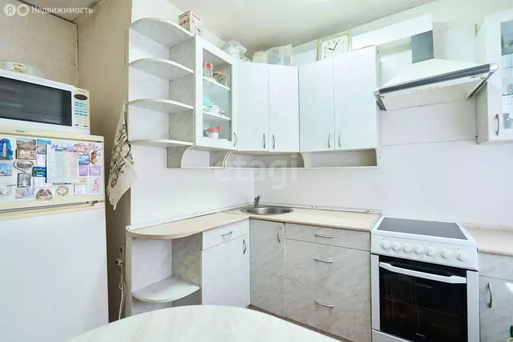3-комнатная квартира: Томск, Учебная улица, 3/2 (60.5 м) - Фото 1
