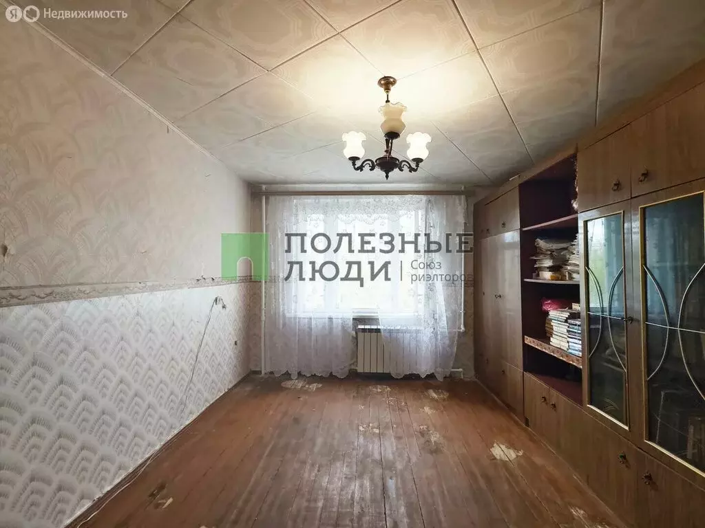 3-комнатная квартира: Сызрань, проспект 50 лет Октября, 60 (56.3 м) - Фото 1
