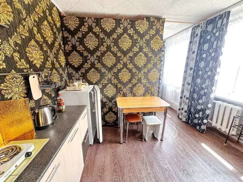 Комната 11 м в 1-к., 4/4 эт. - Фото 1