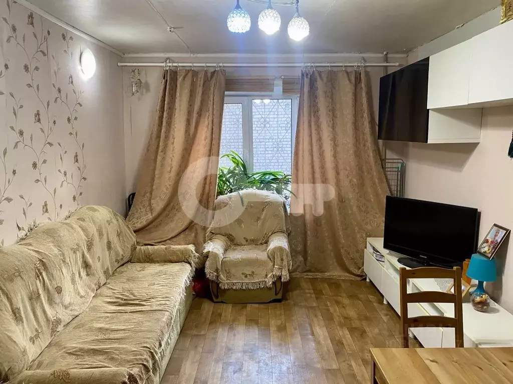 2-к кв. Татарстан, Казань ул. Заря, 3а (35.4 м) - Фото 1