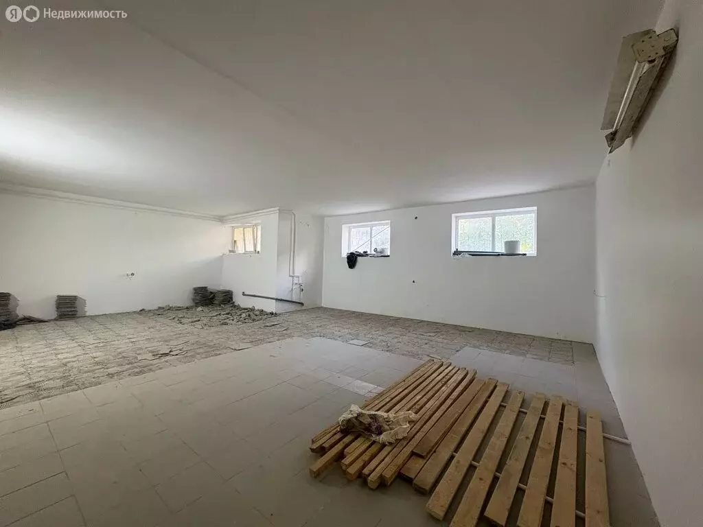 1-комнатная квартира: Ейск, Коммунистическая улица, 85/6 (74 м) - Фото 0