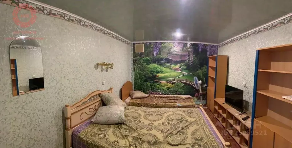 Дом в Крым, Ленинский район, Белинское с/пос, с. Новоотрадное ул. ... - Фото 1