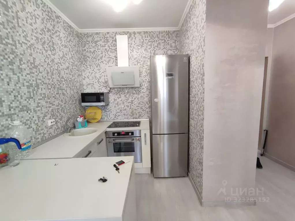 1-к кв. Тюменская область, Тюмень ул. Газопромысловая, 8 (40.0 м) - Фото 2