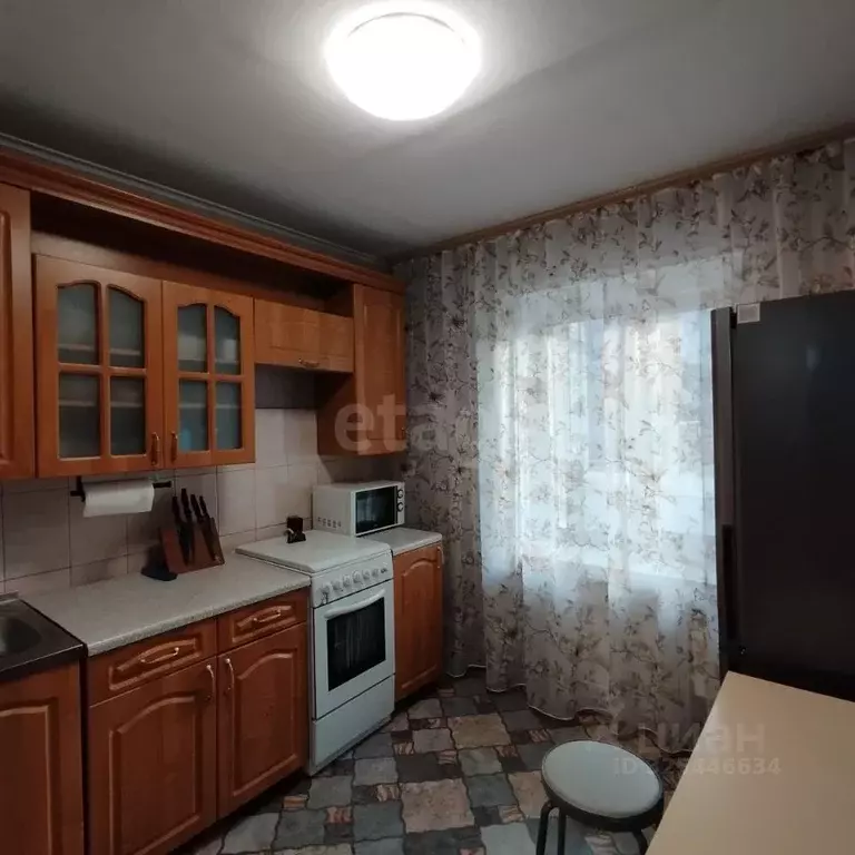 2-к кв. Кемеровская область, Новокузнецк ул. Покрышкина, 28 (47.8 м) - Фото 1