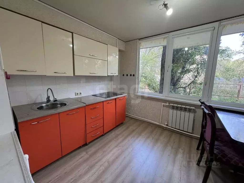 2-к кв. Карачаево-Черкесия, Черкесск ул. Лободина, 53 (34.0 м) - Фото 0