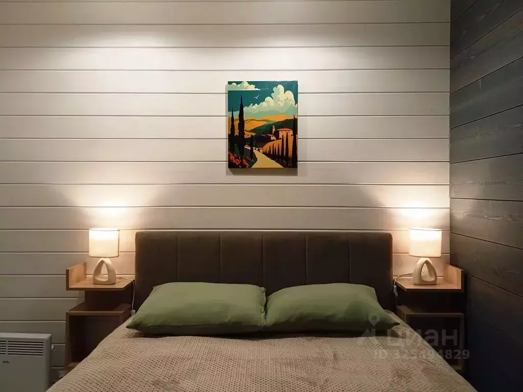 Дом в Ленинградская область, Тихвинский район, Цвылевское с/пос, д. ... - Фото 1