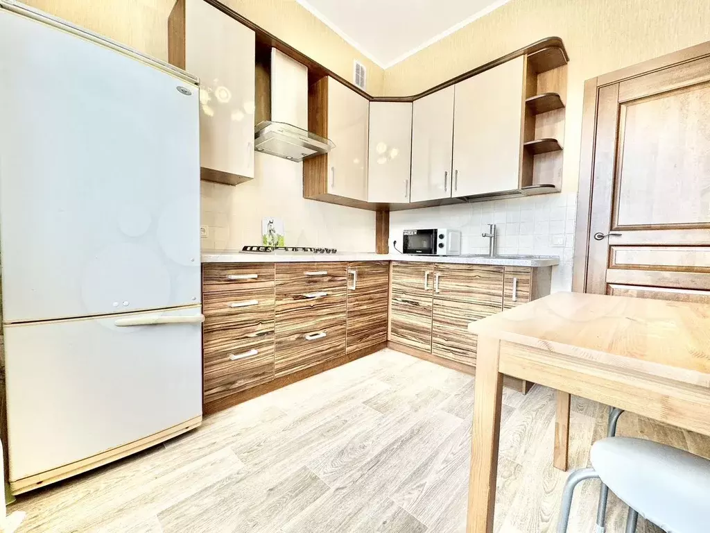 2-к. квартира, 55 м, 3/5 эт. - Фото 0