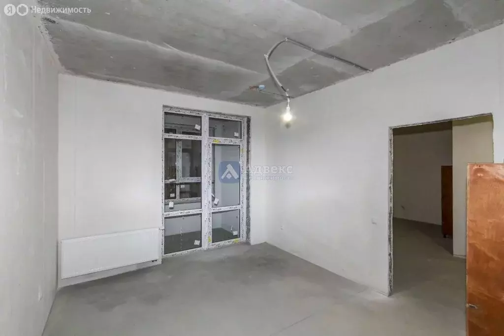 1-комнатная квартира: Тюмень, улица Разведчика Кузнецова, 16 (46.6 м) - Фото 2