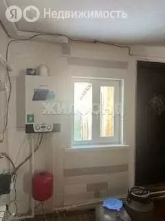 Дом в Новосибирская область, рабочий посёлок Колывань, улица Карла ... - Фото 1