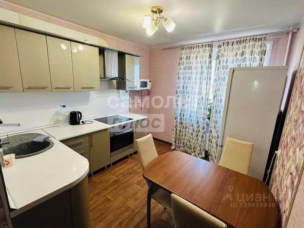 3-к кв. Тюменская область, Тюмень ул. Ю.-Р.Г. Эрвье, 14к1 (74.3 м) - Фото 1