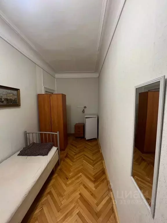 Комната Санкт-Петербург 9-я Красноармейская ул., 8 (13.0 м) - Фото 0