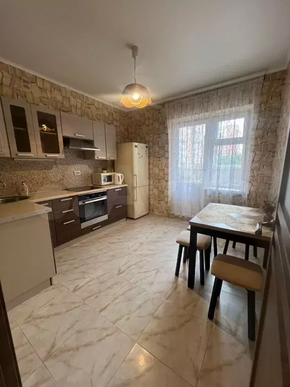 1-к. квартира, 40 м, 4/16 эт. - Фото 0
