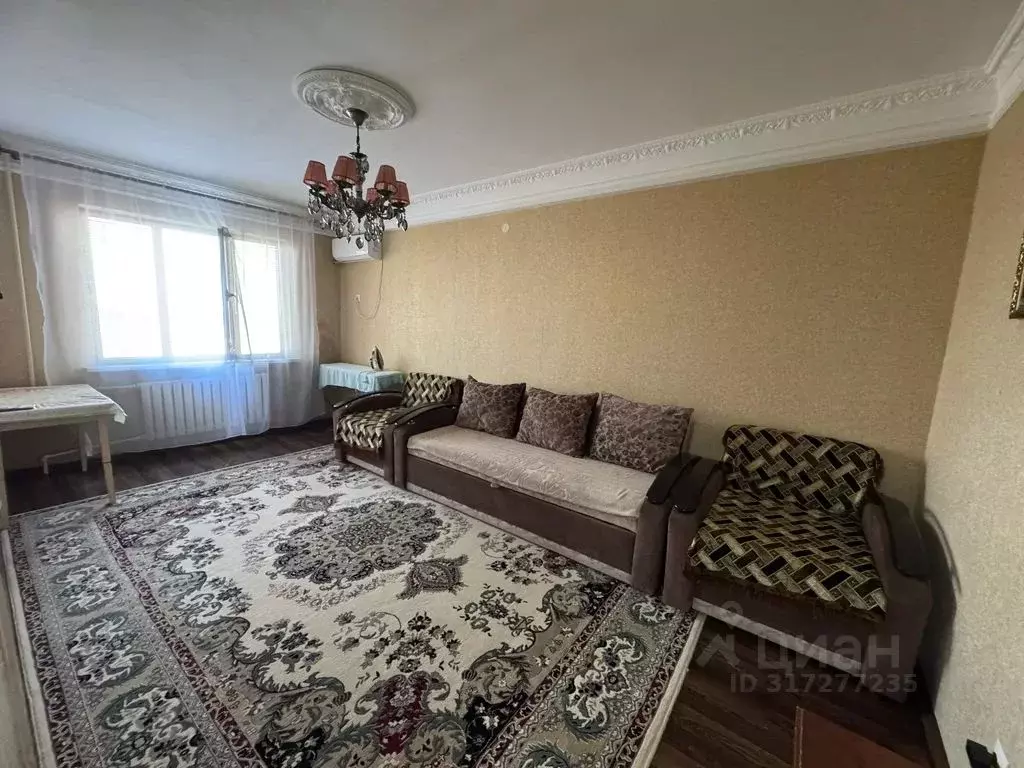2-к кв. Дагестан, Каспийск ул. М. Халилова, 44 (53.0 м) - Фото 0
