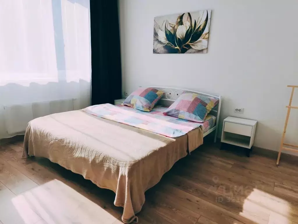 1-к кв. Тюменская область, Тюмень Харьковская ул., 72А (35.0 м) - Фото 0