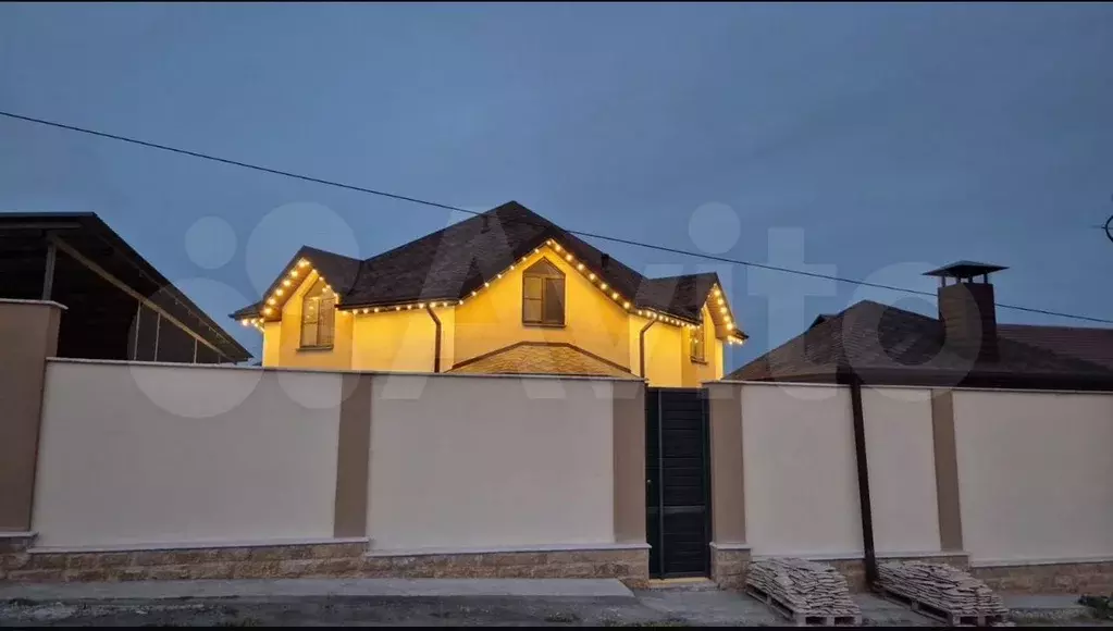 Дом 150 м на участке 3 сот. - Фото 0