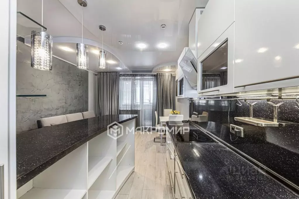 2-к кв. Челябинская область, Челябинск ул. Чичерина, 38В (53.7 м) - Фото 1