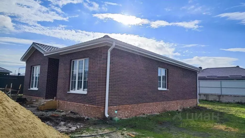 Дом в Ростовская область, Аксайский район, Щепкинское с/пос, пос. ... - Фото 1