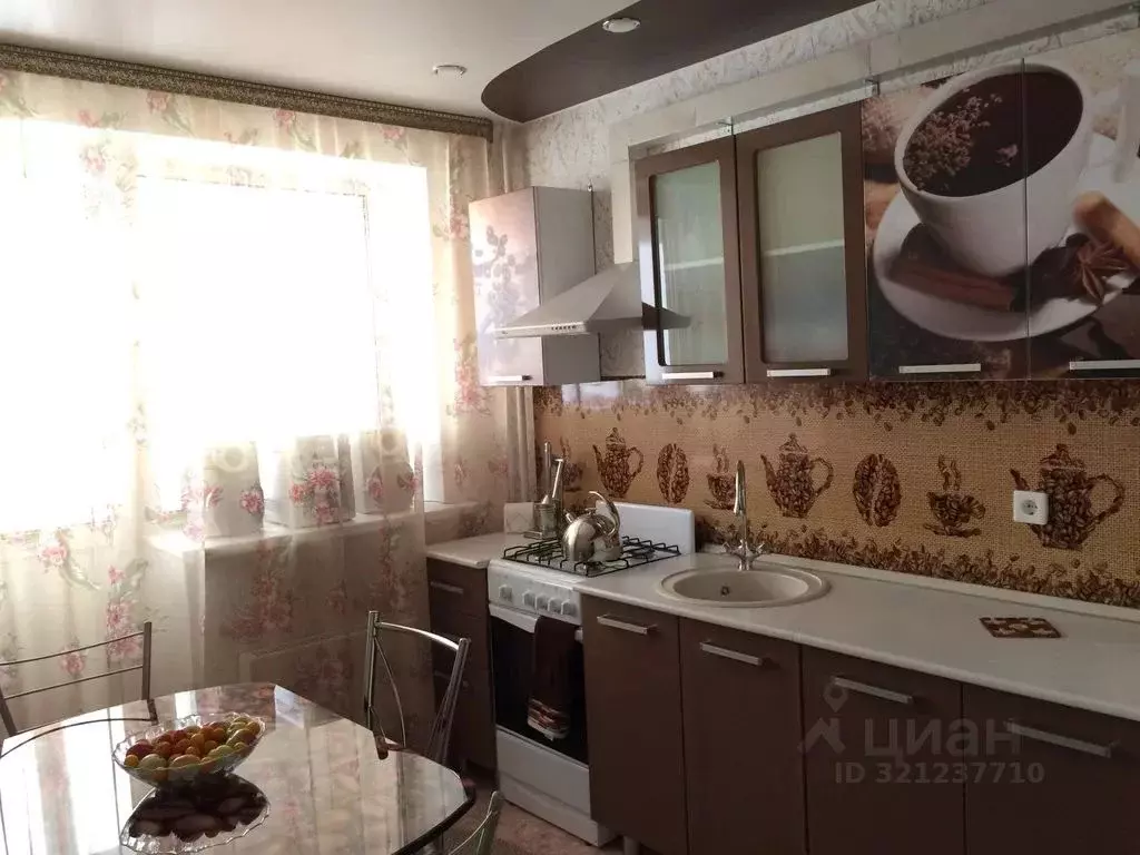 1-к кв. Саратовская область, Энгельс ул. Менделеева, 15 (40.0 м) - Фото 1