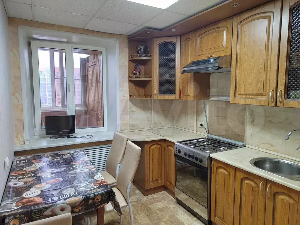 2-к. квартира, 50 м, 6/9 эт. - Фото 0