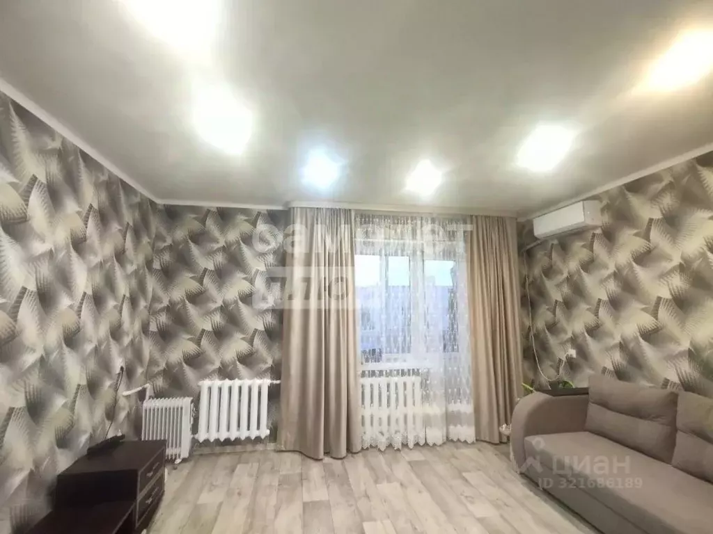 2-к кв. Башкортостан, Мелеуз ул. Кочеткова, 6 (56.6 м) - Фото 0