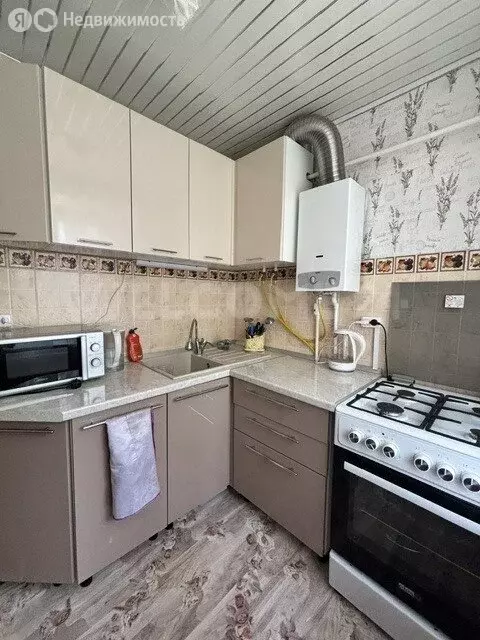 3-комнатная квартира: Богородск, 2-й микрорайон, 16 (56.4 м) - Фото 2