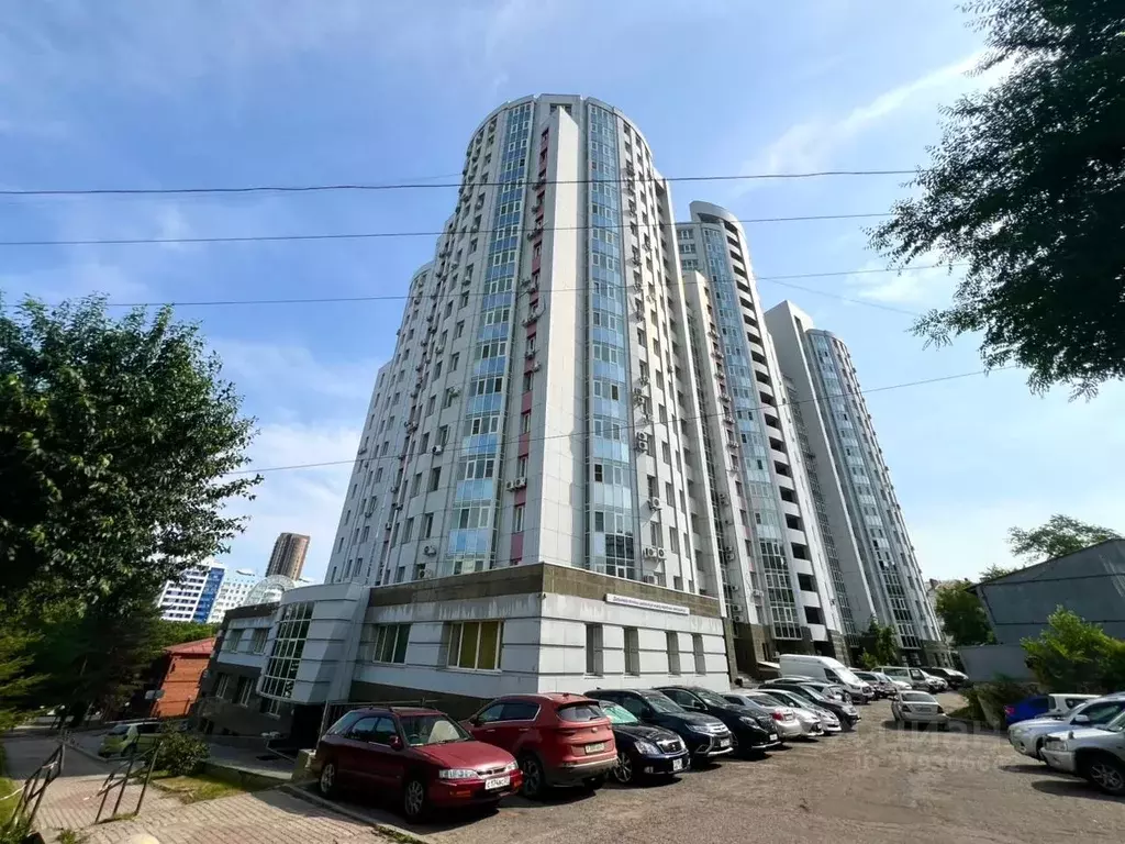 2-к кв. Хабаровский край, Хабаровск ул. Тургенева, 55 (74.8 м) - Фото 0