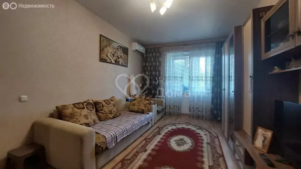1-комнатная квартира: Волжский, улица имени Карла Маркса, 18 (38 м) - Фото 0